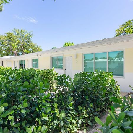 Newly Renovated Stylish Studio In El Portal #2 Miami Eksteriør billede