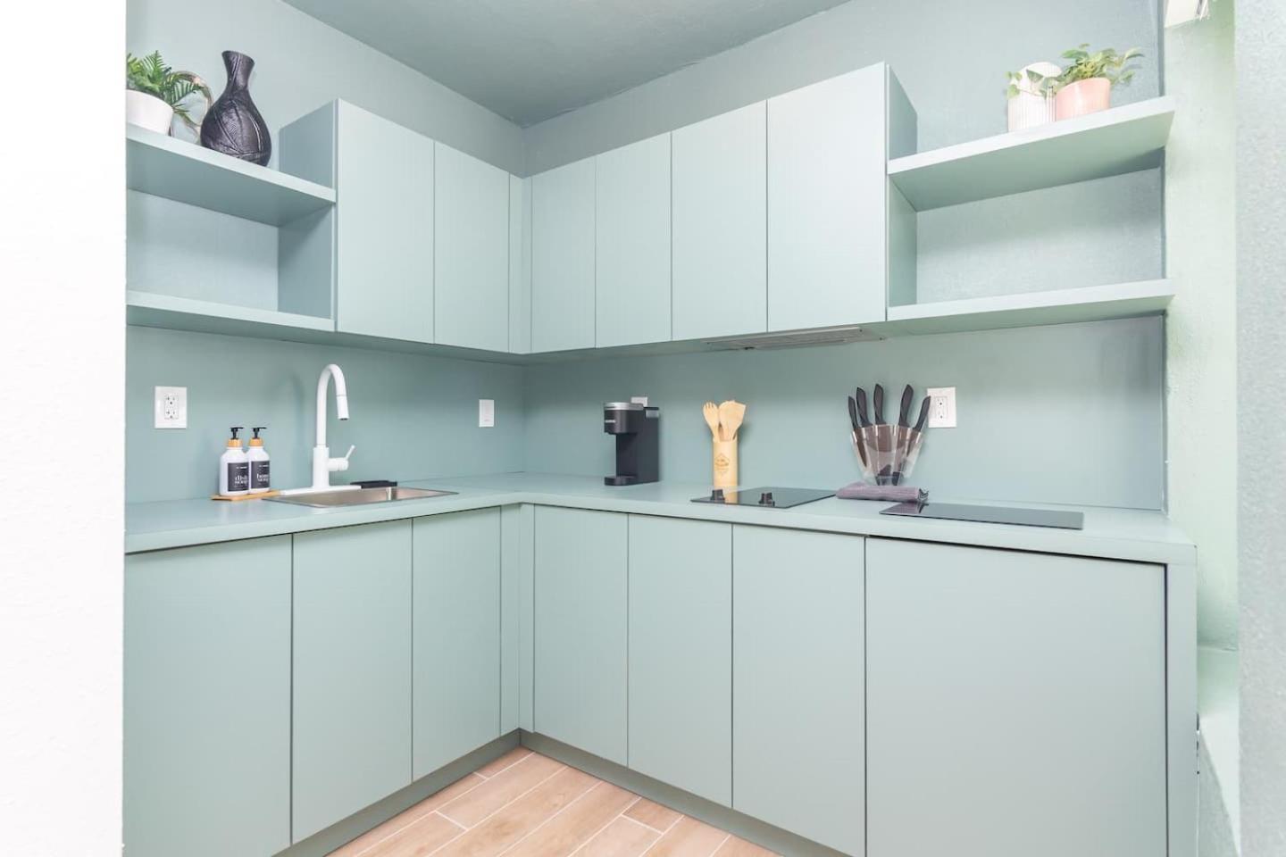 Newly Renovated Stylish Studio In El Portal #2 Miami Eksteriør billede